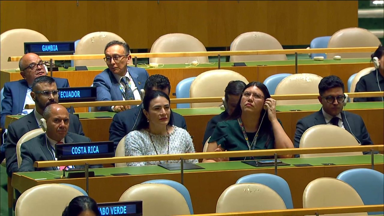 Cover image for Costa Rica Demands Nuclear Disarmament, AI Weapons Treaty, and Latin American UN Chief