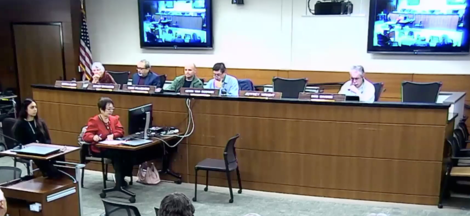 Cover image for Alamo Rezone Advances 5-1 as Neighbors Sound Alarm on Creek Erosion